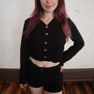 YesStyle Black Long Sleeve Button Up Crop Top
